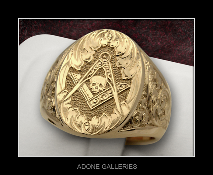 Skull engraved ring